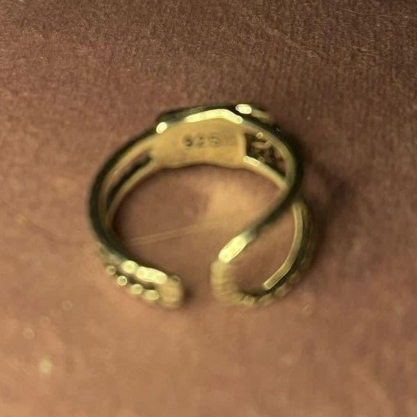 The Zip Me Up Ring with zipper detail in 925 silver - Thumbnail 3