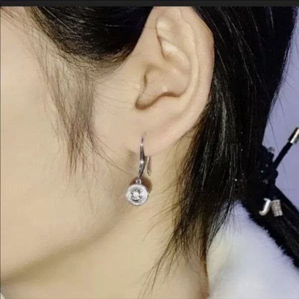 The Dazzling Dish 925 Silver White Sapphire Drop earrings - Thumbnail 3