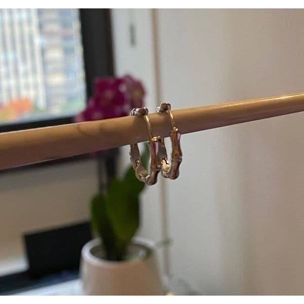 The Bamboo Bae 925 silver dainty huggie, hoop earrings - Thumbnail 4