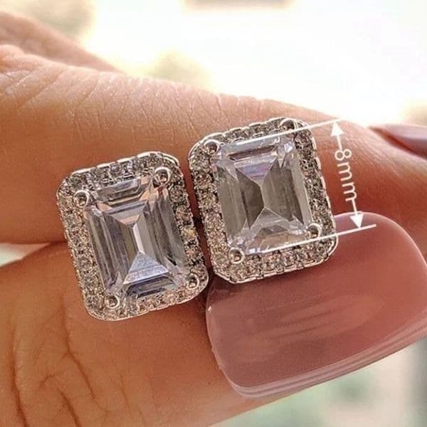 The Cocktail Earrings statement stud earrings - Thumbnail 3