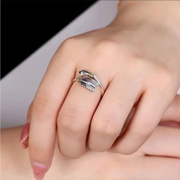 The Arrow Adjustable ring in 925 silver and 14k yellow gold plated accents - Thumbnail 3