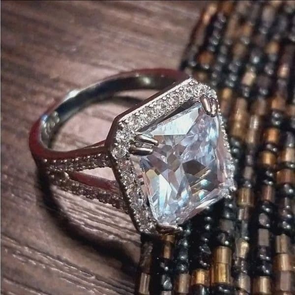 The Upgrade Ring 6 Carat statement engagement cocktail ring in 925 silver sz 6 - Image 1