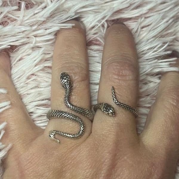 The Python Wrap Around Adjustable ring in 925 antiqued Silver - Thumbnail 6