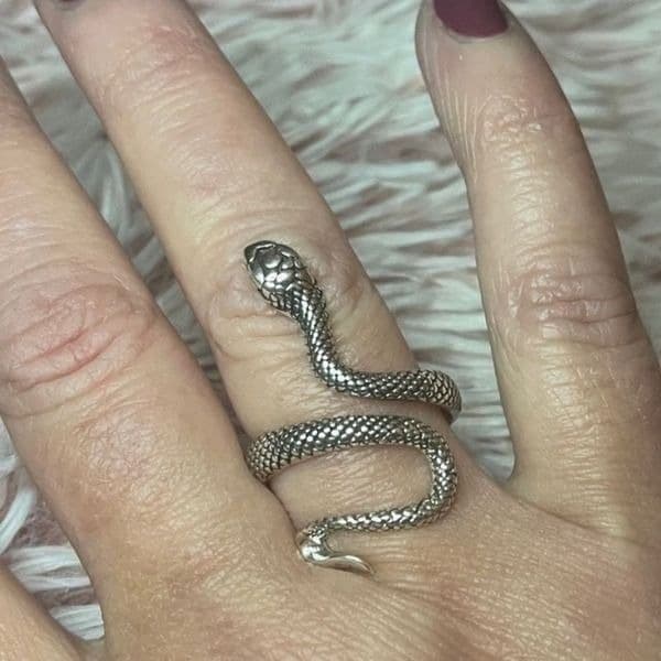 The Python Wrap Around Adjustable ring in 925 antiqued Silver - Thumbnail 8