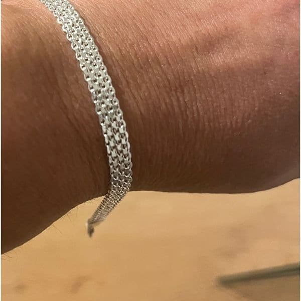 The Dainty flat Link silver bracelet - Thumbnail 11