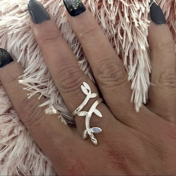 The Beautiful Branch adjustable silver sizable Ring - Thumbnail 2