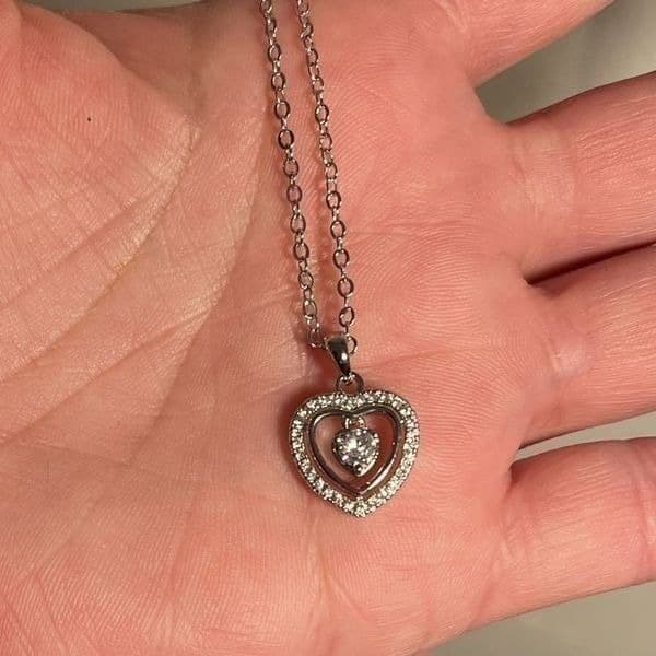 The Kelly 925 & Cubic Zirconia floating heart pendant necklace - Thumbnail 5