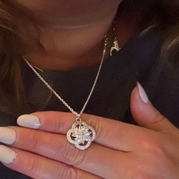 The Swirl 925 and Cubic zirconium estate inspired pendant necklace - Thumbnail 3