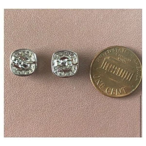 The Classical zircon studs in Sterling Silver - Thumbnail 5