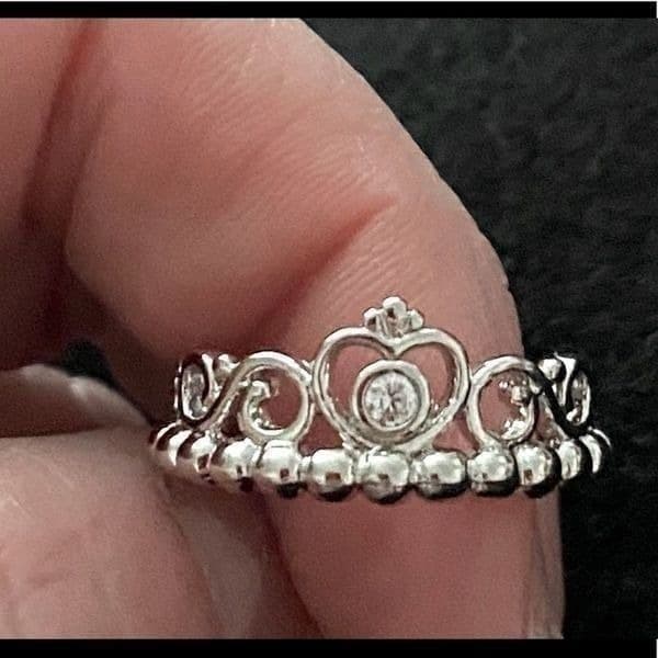 The Grace Kelly Sterling silver Princess ring w cubic zirconia sz 7 - Thumbnail 6