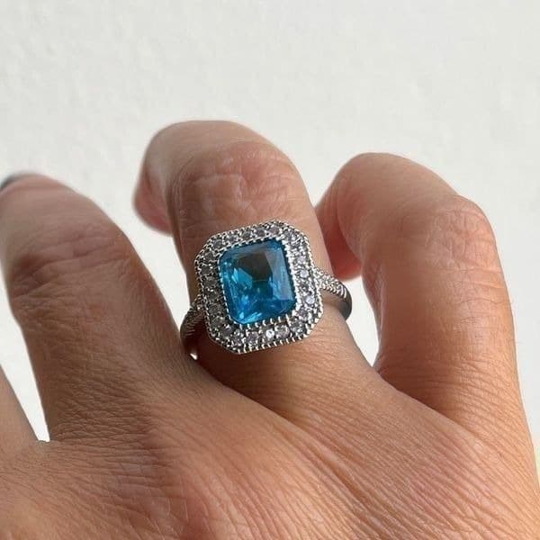 The Heirloom Topaz Ring in 925 sz 7 - Thumbnail 7