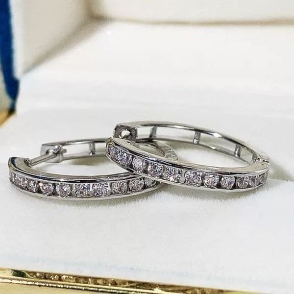 The Dramatic Hoop in cubic zirconia in 925 - Thumbnail 6