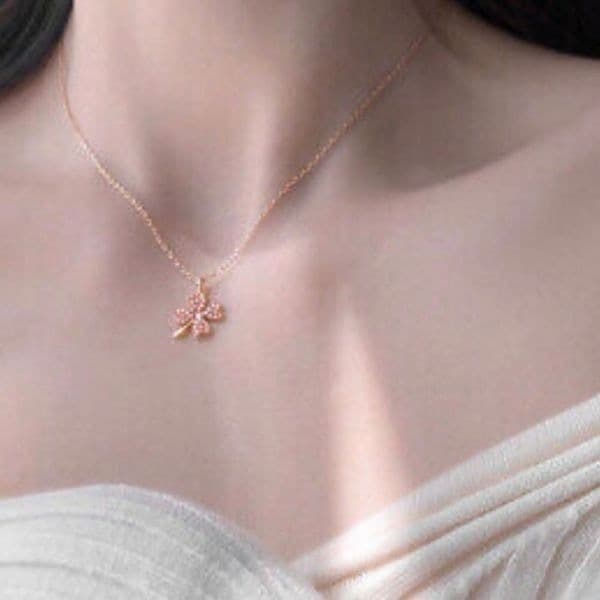 The Lucky Charm Pendant necklace in 18k rose gold over silver - Thumbnail 5