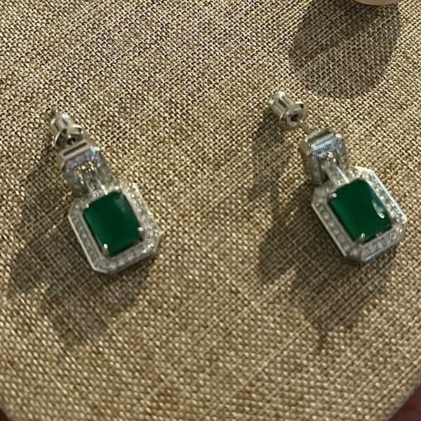 The Oz Drop 925 Emerald green estate inspired cubic zirconia earrings - Thumbnail 8