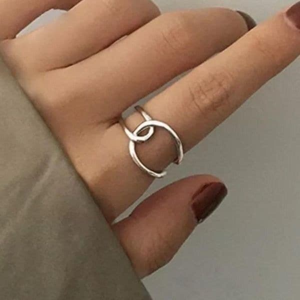The Loop Ring in 925 silver adjustable sizing. - Thumbnail 4