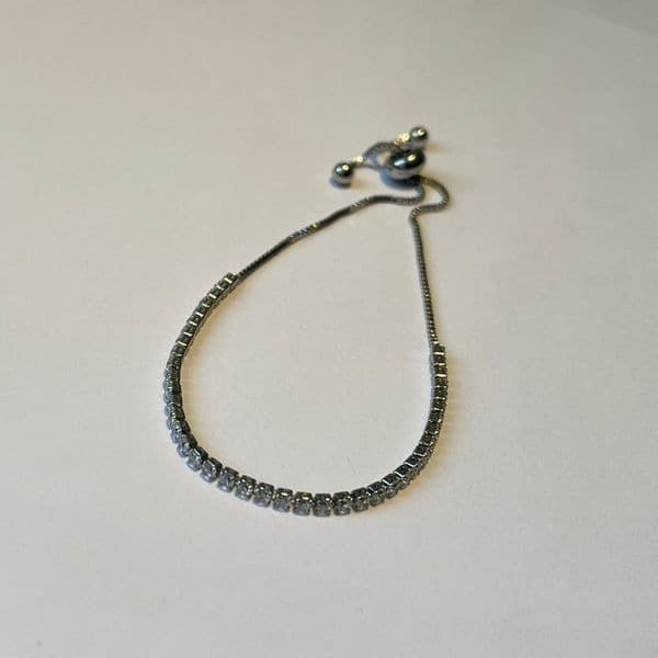 The Modern Classic Tennis Bracelet with cubic zirconia and 925 - Thumbnail 10