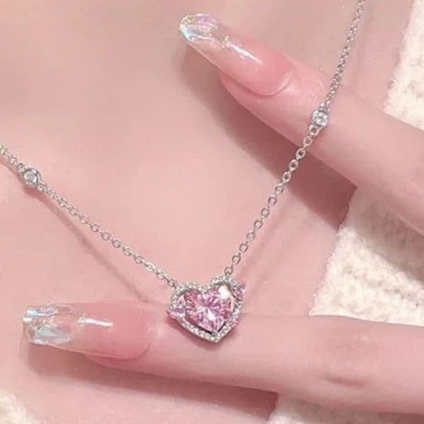 The Passion Heart Pink Pendant necklace - Image 1
