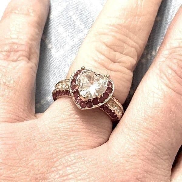 The Heirloom Lovely 18k gold Plated Heart Ring in silver - Thumbnail 3
