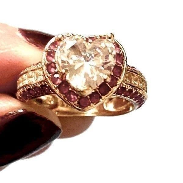 The Heirloom Lovely 18k gold Plated Heart Ring in silver - Thumbnail 4