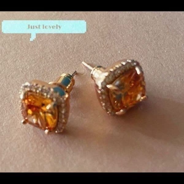 The Champagne Square Earrings 18K Rose Gold filled - Thumbnail 4