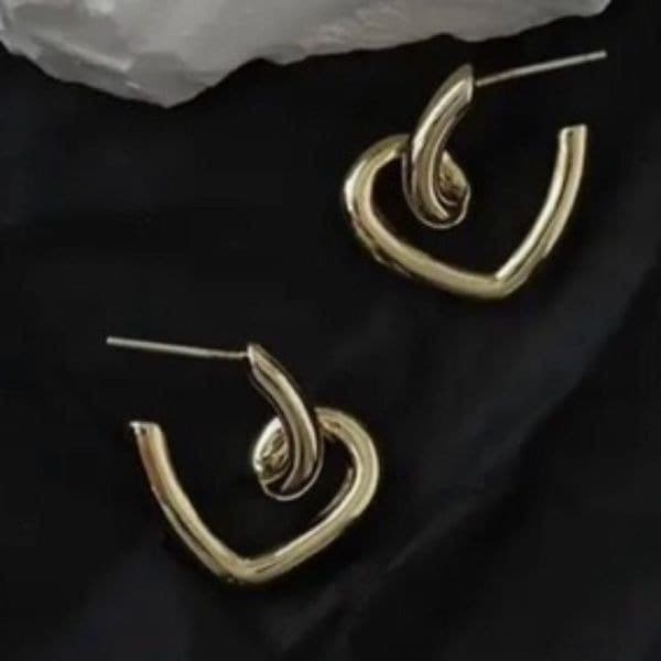 The Plush Heart earrings in 925 silver, w 14k yellow gold - Thumbnail 5