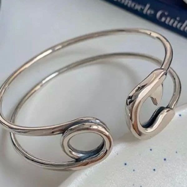 The Jumbo Safety Pin Bangle in 925 silver - Image 1
