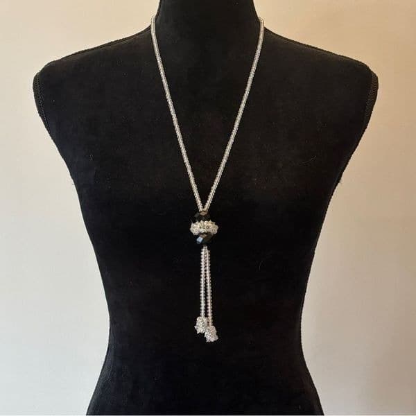 Vintage Austrian Crystal flapper necklace in white and black crystals. - Thumbnail 3