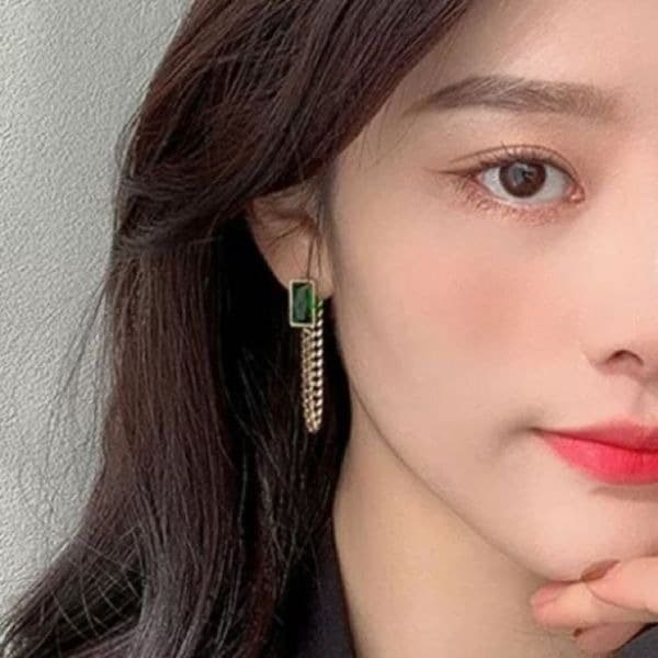 The Champion Square Emerald Crystal Gold Chain Dangle drop Earrings - Thumbnail 6