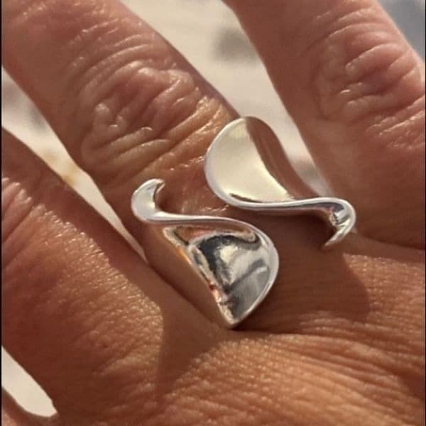 The Cut adjustable 925 modern statement ring - Thumbnail 2