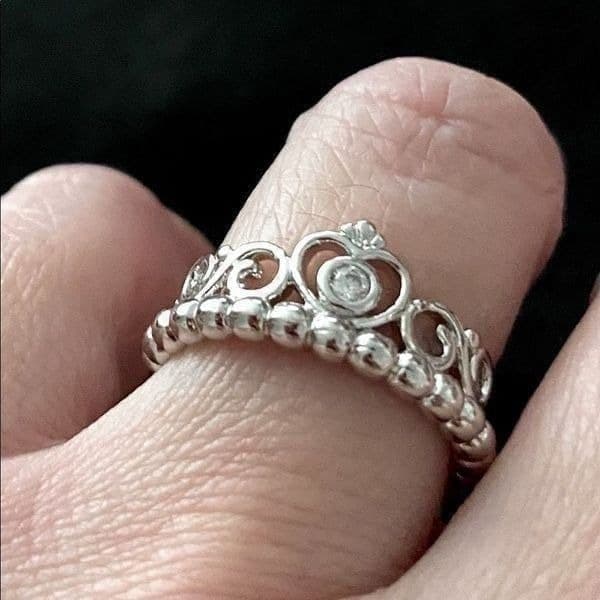The Grace Kelly Sterling silver Princess ring w cubic zirconia sz 8 - Thumbnail 7