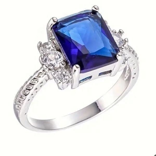 The Debutant In Blue cocktail ring in silver sz 6 - Image 1