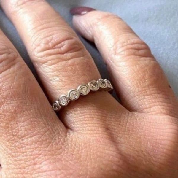 The Brilliant Bezel eternity band with zircon in Sterling Silver sz 9 - Thumbnail 4