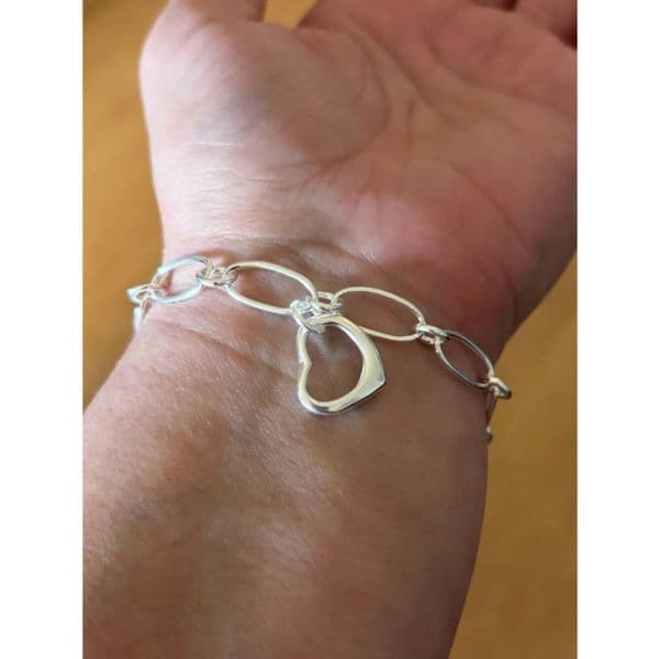Chain link bracelet with heart pendant in 925 sterling silver - Thumbnail 6