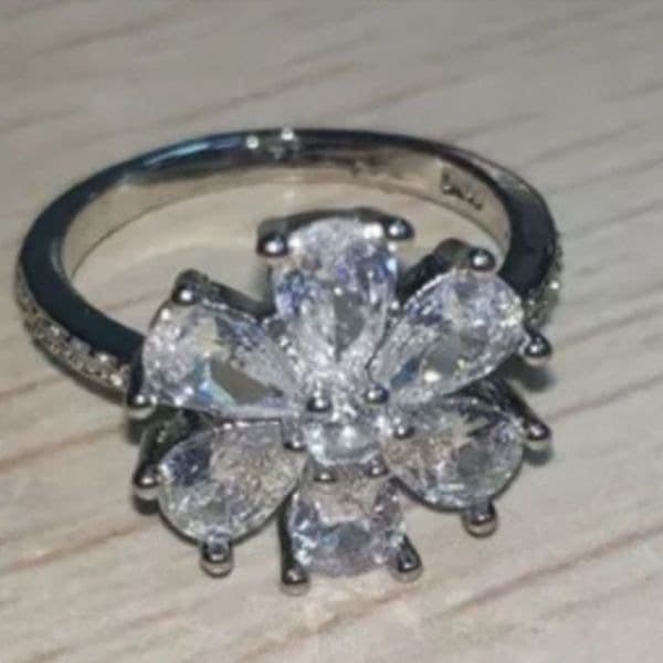 The Floral Mystique silver and white sapphire ring sz 7 - Thumbnail 5