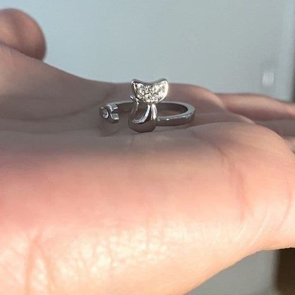 The Smitten Kitten Adjustable Ring in in 925 with cubic zirconia - Thumbnail 4