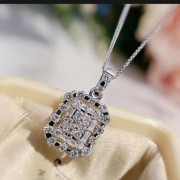 The Empire 2.0 Necklace in 925 and white sapphire - Thumbnail 7