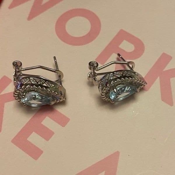 The Don’t Cry For Me Tear Drop blue estate inspired earrings - Thumbnail 4