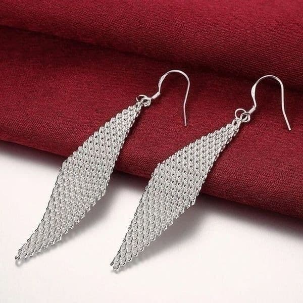 The Disco Queen Mesh Tibetan Silver trapezoid drop earring. - Thumbnail 4