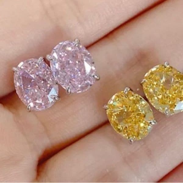 The Timeless Classic stud earrings in 925 and cubic zirconia - Image 1