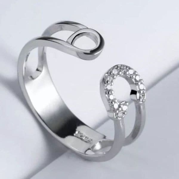 The Bling Safety Pin Ring luxury adjustable in 925 and cubic zirconia. - Image 1