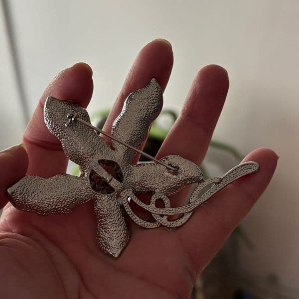 Vintage oversized flower broach, pin, hairpiece - Thumbnail 7