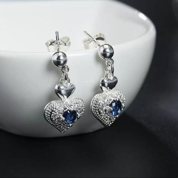 The Something Blue Heart drop earrings in sapphire and 925 - Image 1