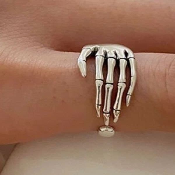 The Halloween Skeleton Ring in 925 - Thumbnail 4