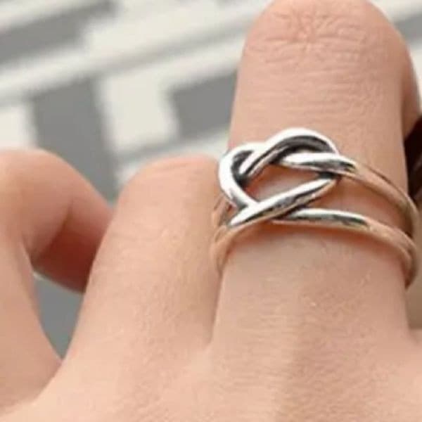 The Infinity Wire adjustable Ring in 925 Silver - Thumbnail 5