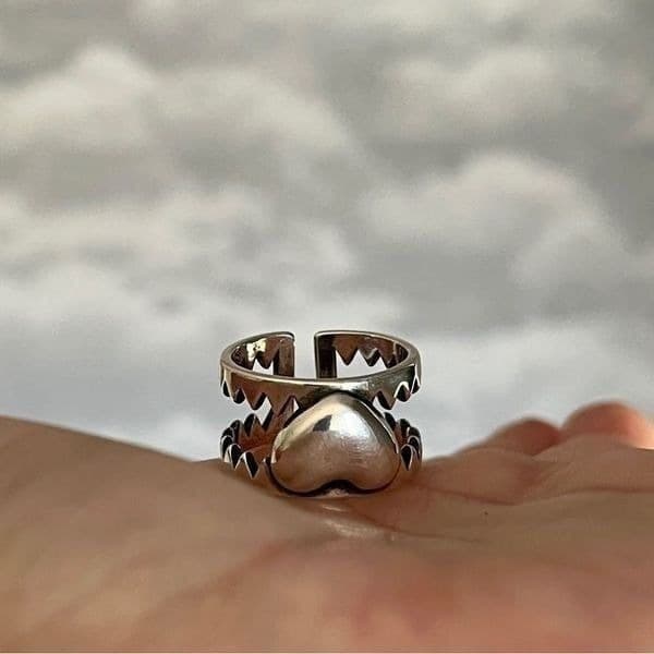The Jagged Heart statement ring adjustable in 925 - Thumbnail 6