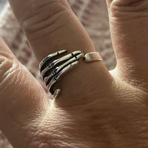 The Halloween Skeleton Ring in 925 - Thumbnail 9