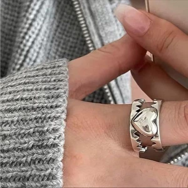 The Jagged Heart statement ring adjustable in 925 - Thumbnail 2