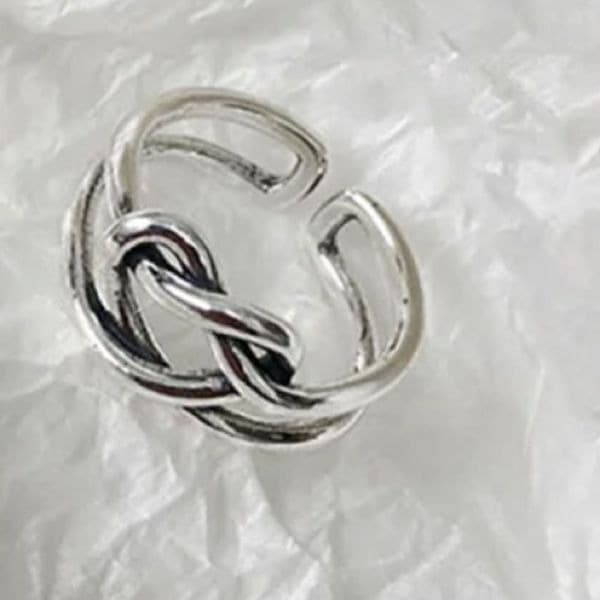 The Infinity Wire adjustable Ring in 925 Silver - Thumbnail 2
