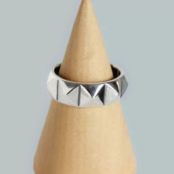 - The Minimalist Punk ring, adjustable 925 ring - Image 1