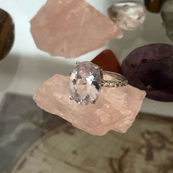 The Oval Glorious Day Engagement ring in 925 silver sz 6 - Thumbnail 6